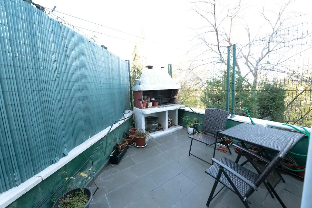 Habitaciones Privadas En Mi Acogedor Chalet - Private Rooms Madrid Homestay
