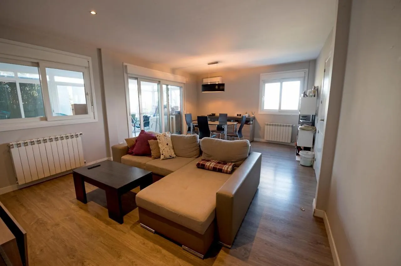 Homestay Habitaciones Privadas En Mi Acogedor Chalet - Private Rooms Madrid