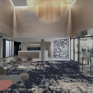 4* מלון Crowne Plaza Airport